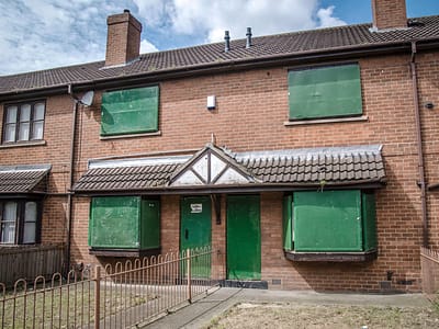 Boarding up services - property boarding - property security services