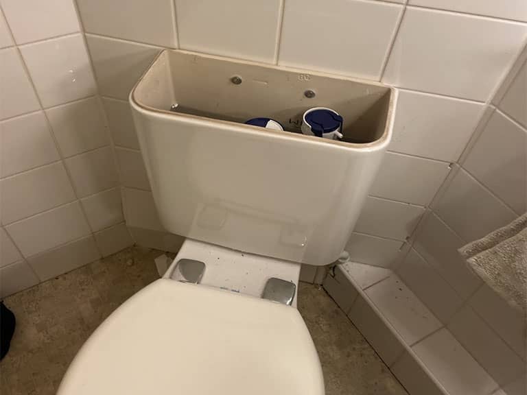 plumbing - toilet cistern repair